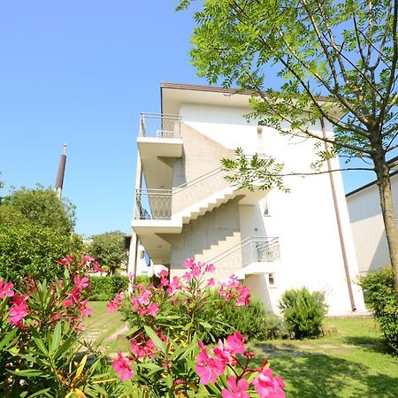 Villa Terry Lignano Sabbiadoro Exterior photo