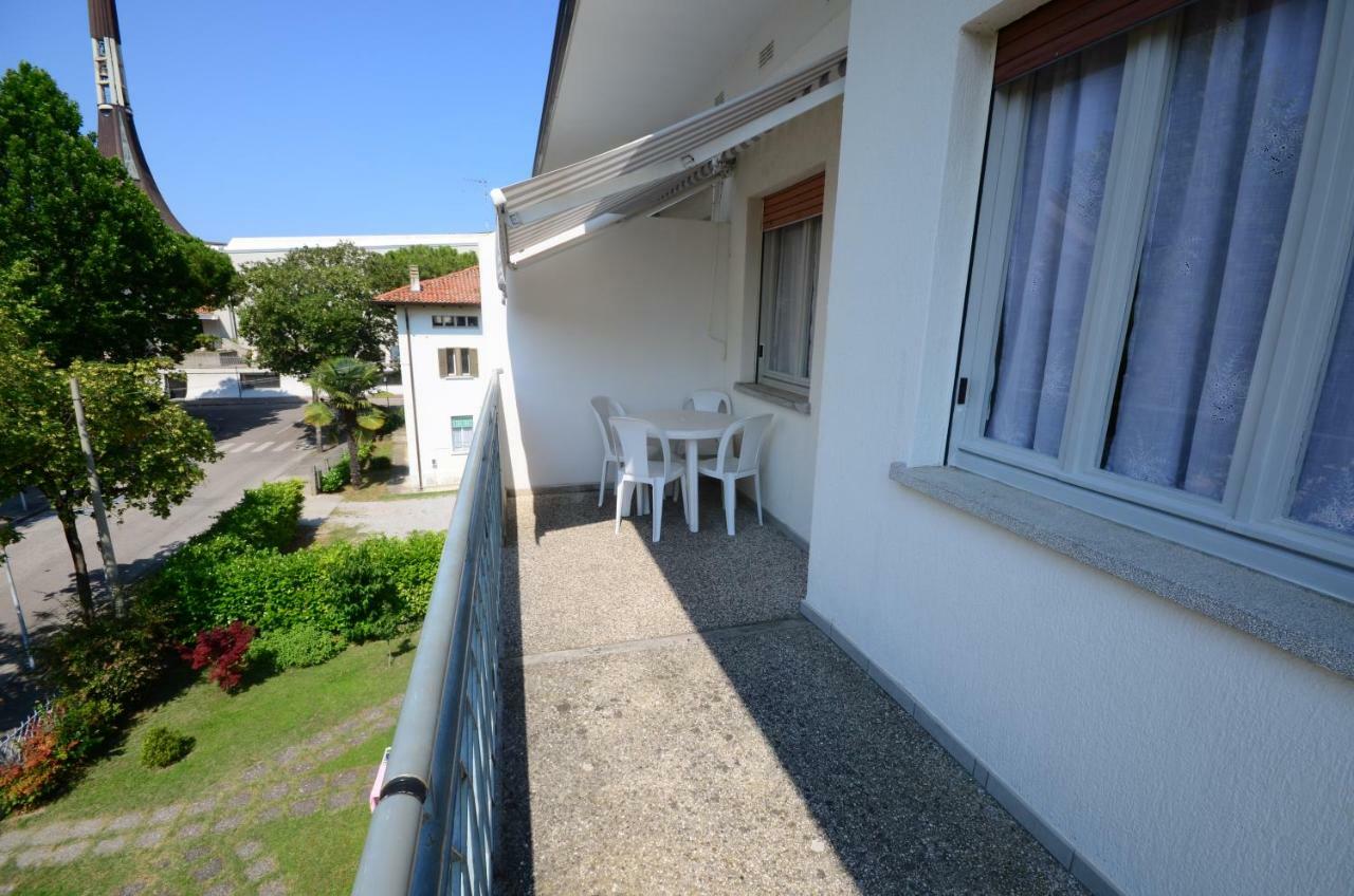 Villa Terry Lignano Sabbiadoro Exterior photo